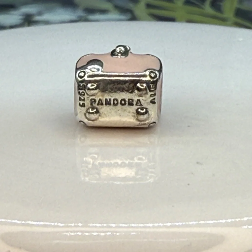 ⭐️Authentic Pandora Pink Travel Bag Charm - Picture 6 of 8